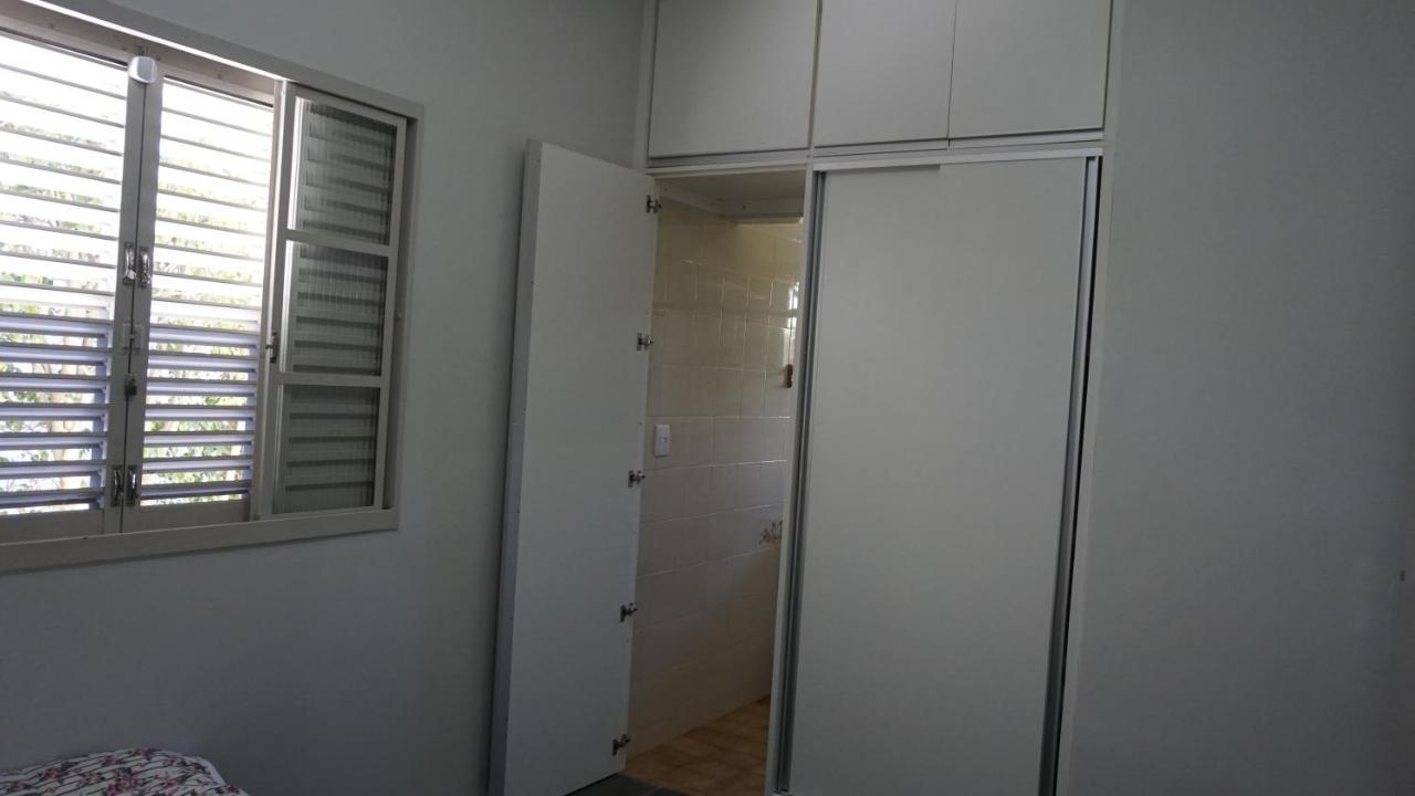 Suites Jardim Dos Lagos Capitólio Exterior foto